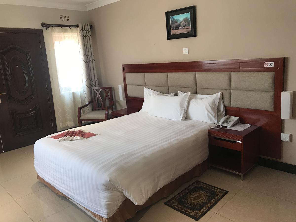 Northern Rock Hotel Mpika Zewnętrze zdjęcie