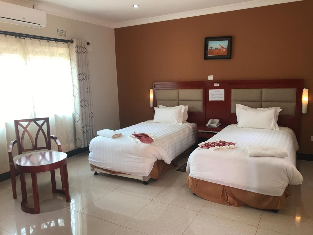 Northern Rock Hotel Mpika Zewnętrze zdjęcie